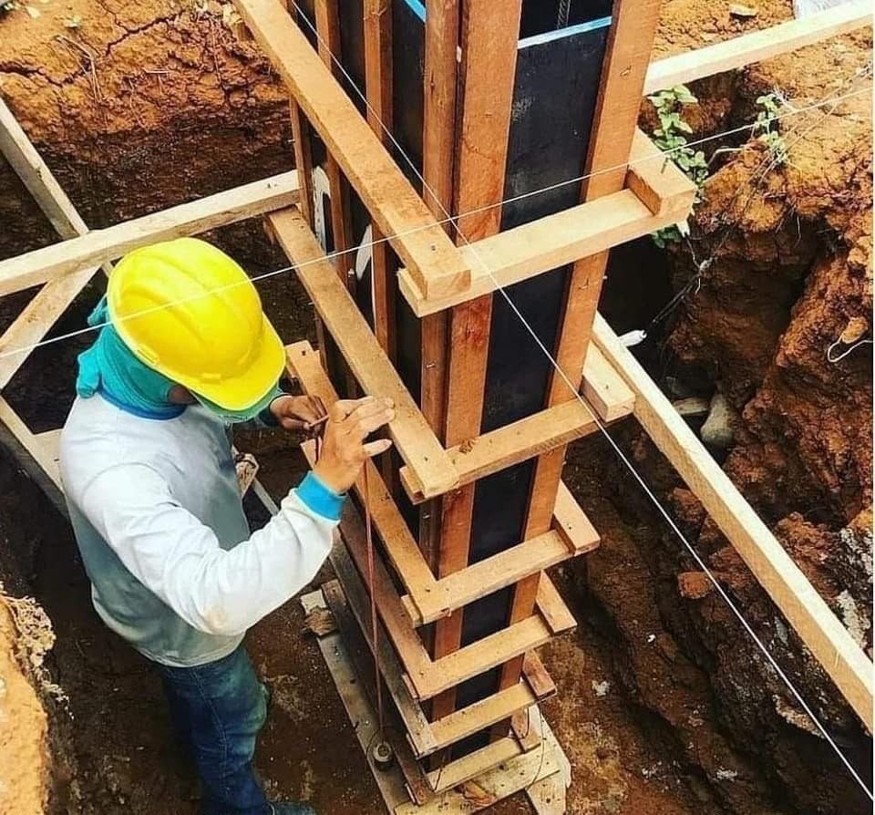 Master Carpenter Assembling Timber Column Shuttering Box