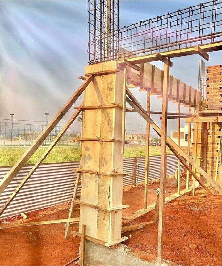 Reinforced Concrete Foundation Wall Timber Formwork
